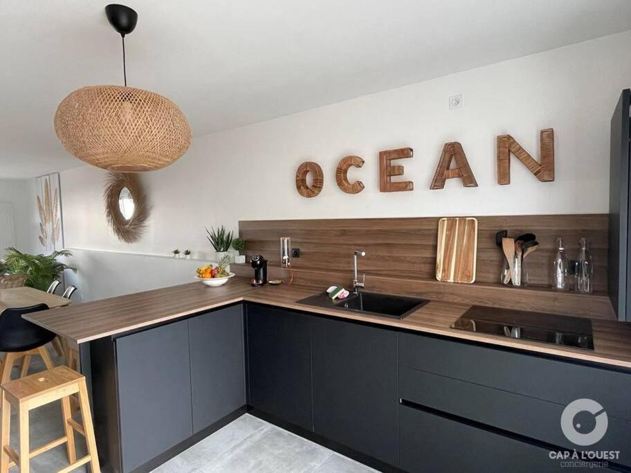 .La Villa Sablaise. Maison Avec Place De Parking Au Coeur Du Quartier Arago Les Sables-dʼOlonne Eksteriør billede